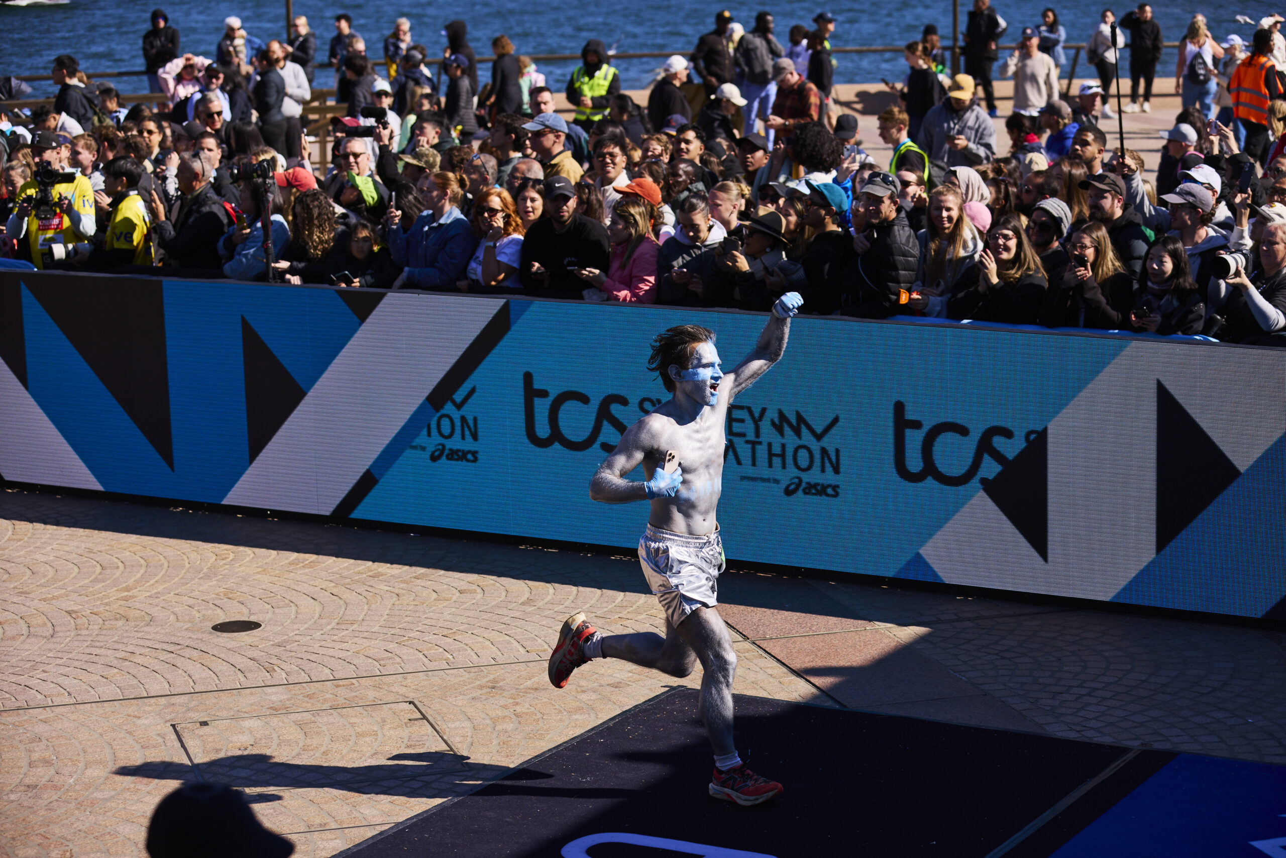 gmt27-SydneyMarathon2025-PS-4503-scaled-1